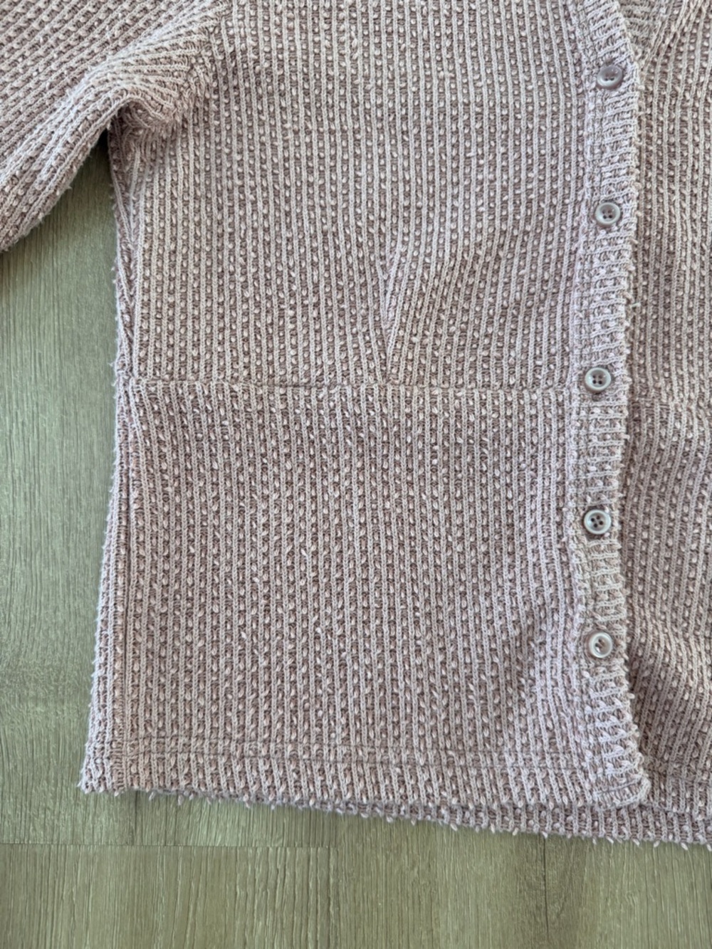 Soft Pink Textured Button-Front Cardigan - Picture 3 of 7